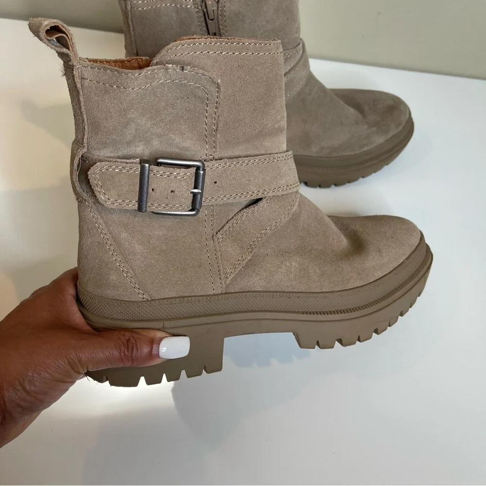 Lucky Brand Elyton Suede Lug Sole Booties in Tan Color